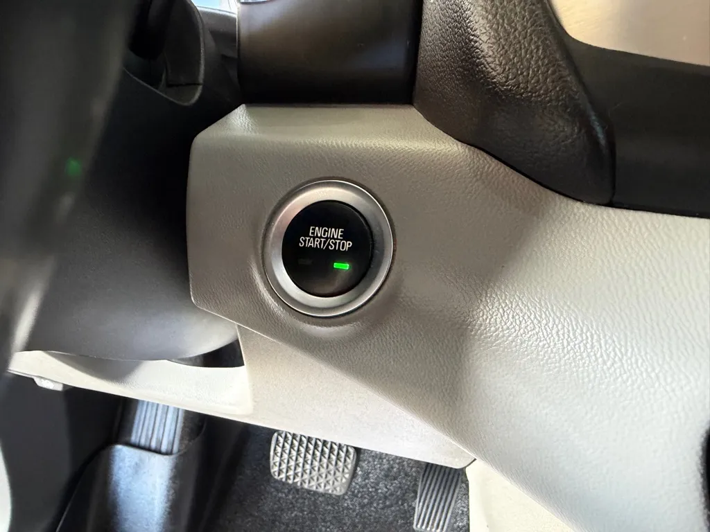 GMC Terrain photo 16