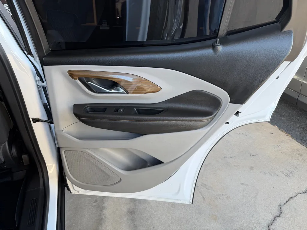 GMC Terrain photo 32
