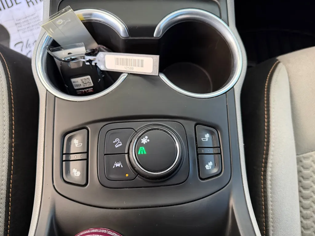 GMC Terrain photo 18