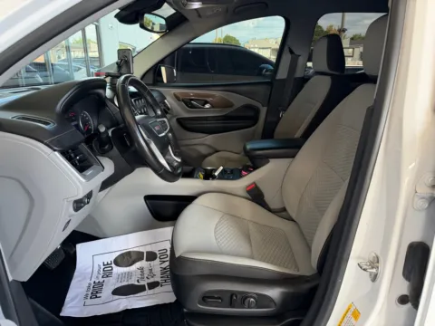 More photos of 2021 GMC TERRAIN SLE at 712 Auto Sales, NM