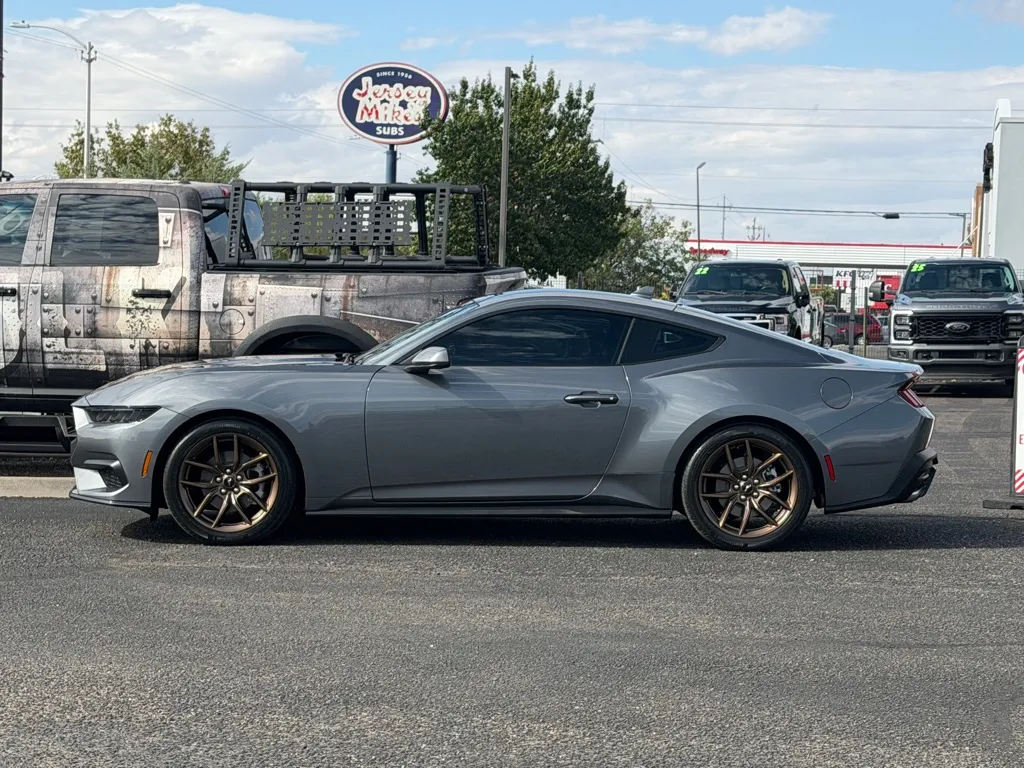 Ford Mustang photo 36