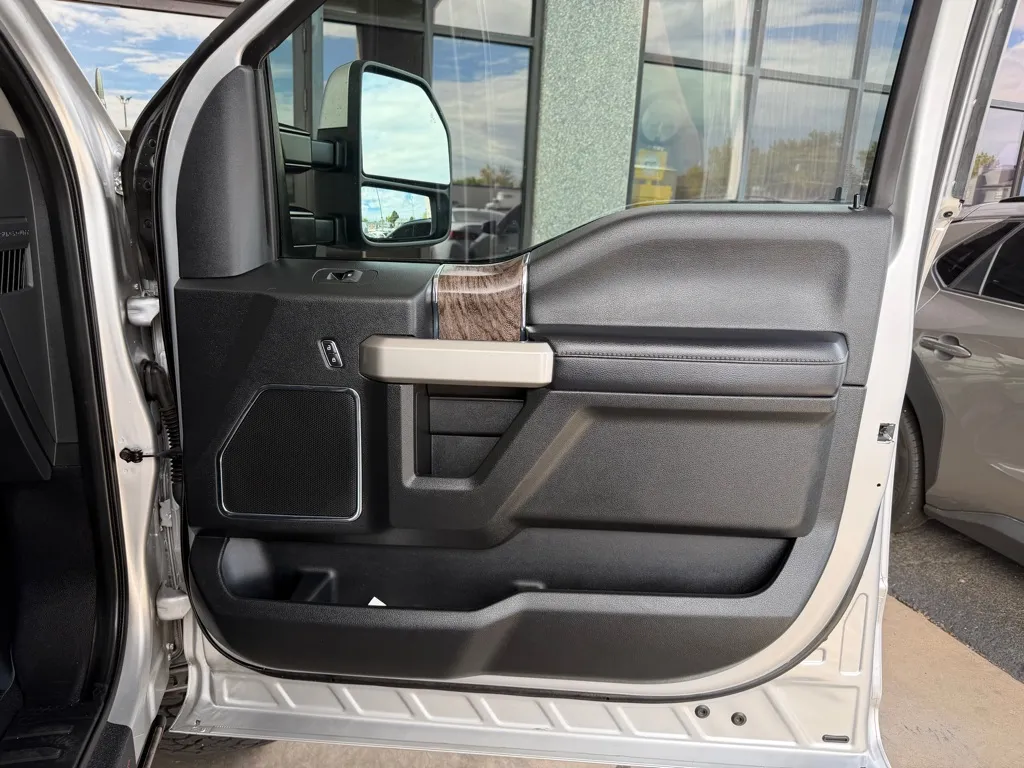 Ford F-250 photo 31