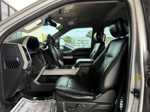 More photos of 2019 FORD F250 SUPER DUTY at 712 Auto Sales, NM
