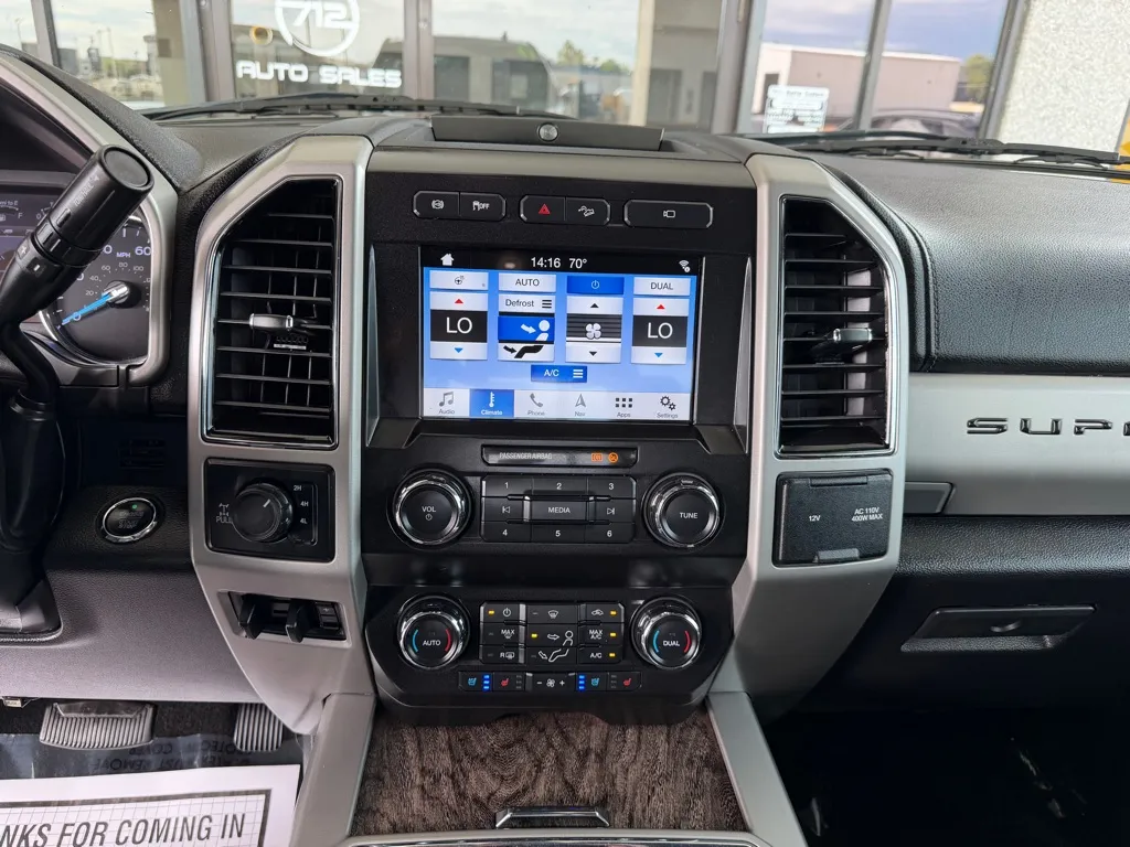 Ford F-250 photo 11