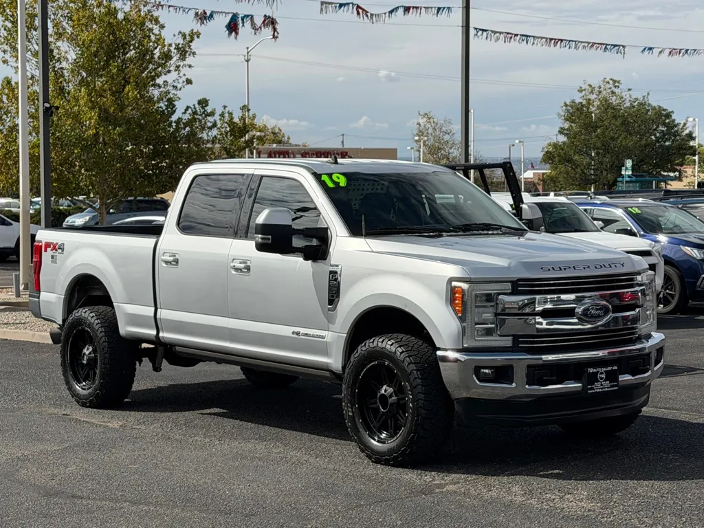 Ford F-250 photo 32