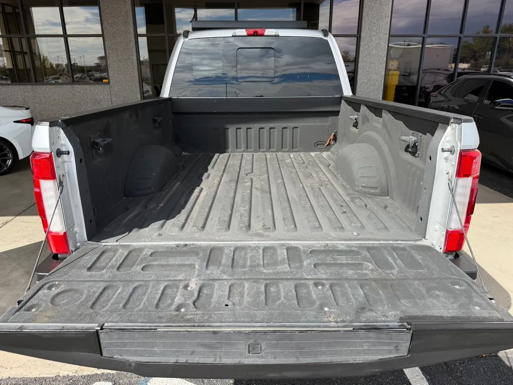 Ford F-250 photo 23