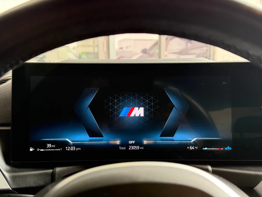 BMW M340i photo 12