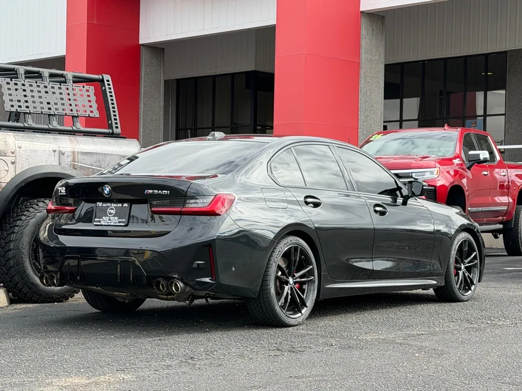 BMW M340i photo 47