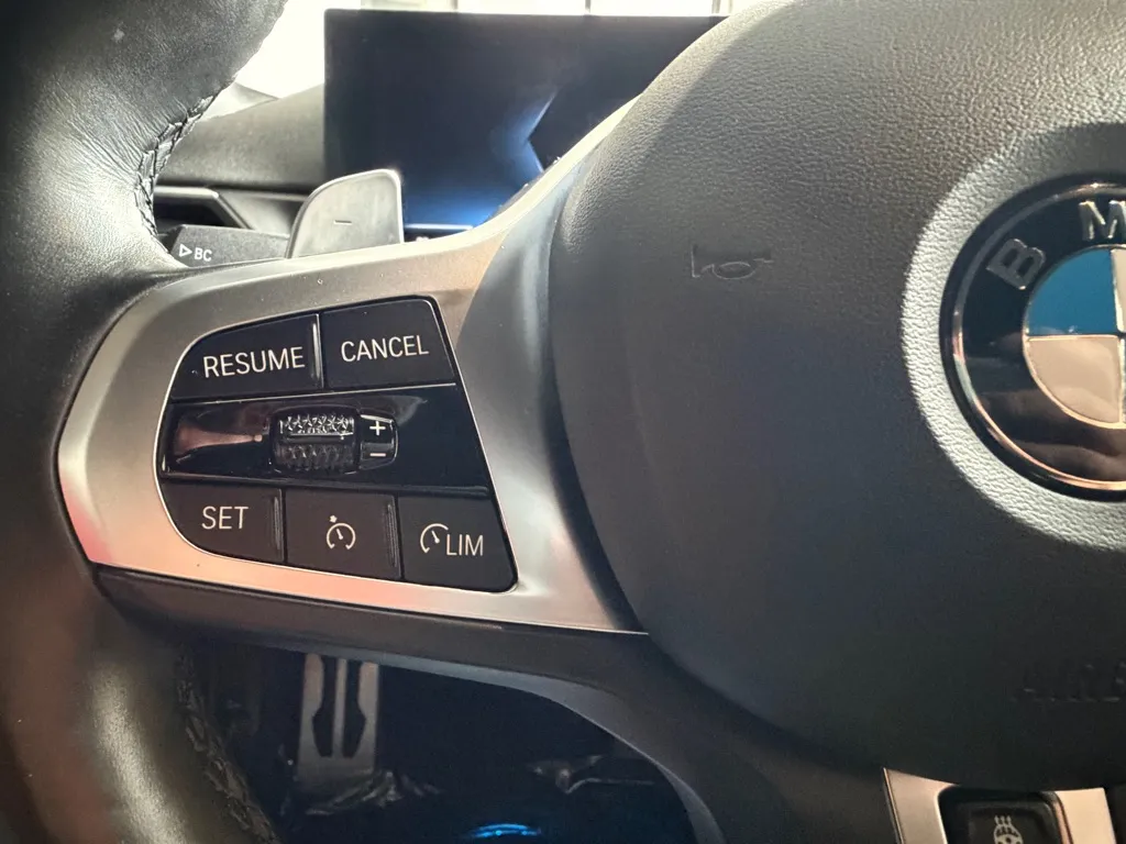 BMW M340i photo 11