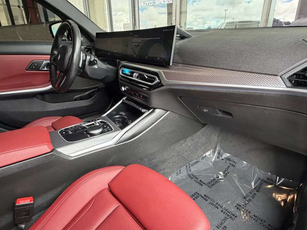 BMW M340i photo 34