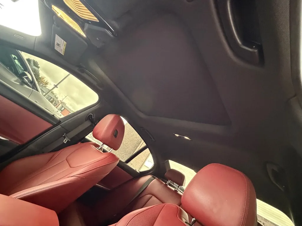 BMW M340i photo 18