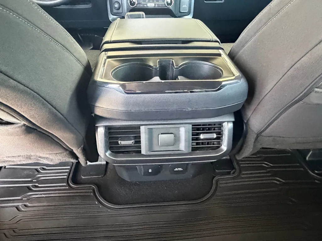Ford F-150 photo 24