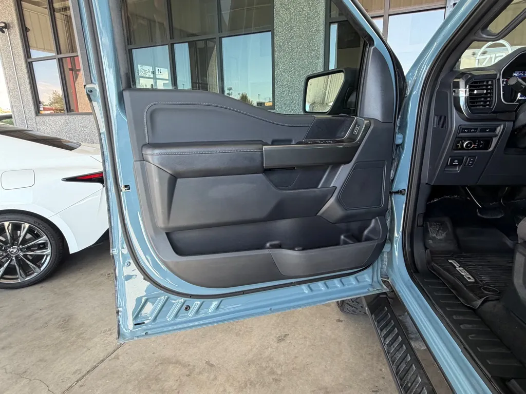 Ford F-150 photo 19