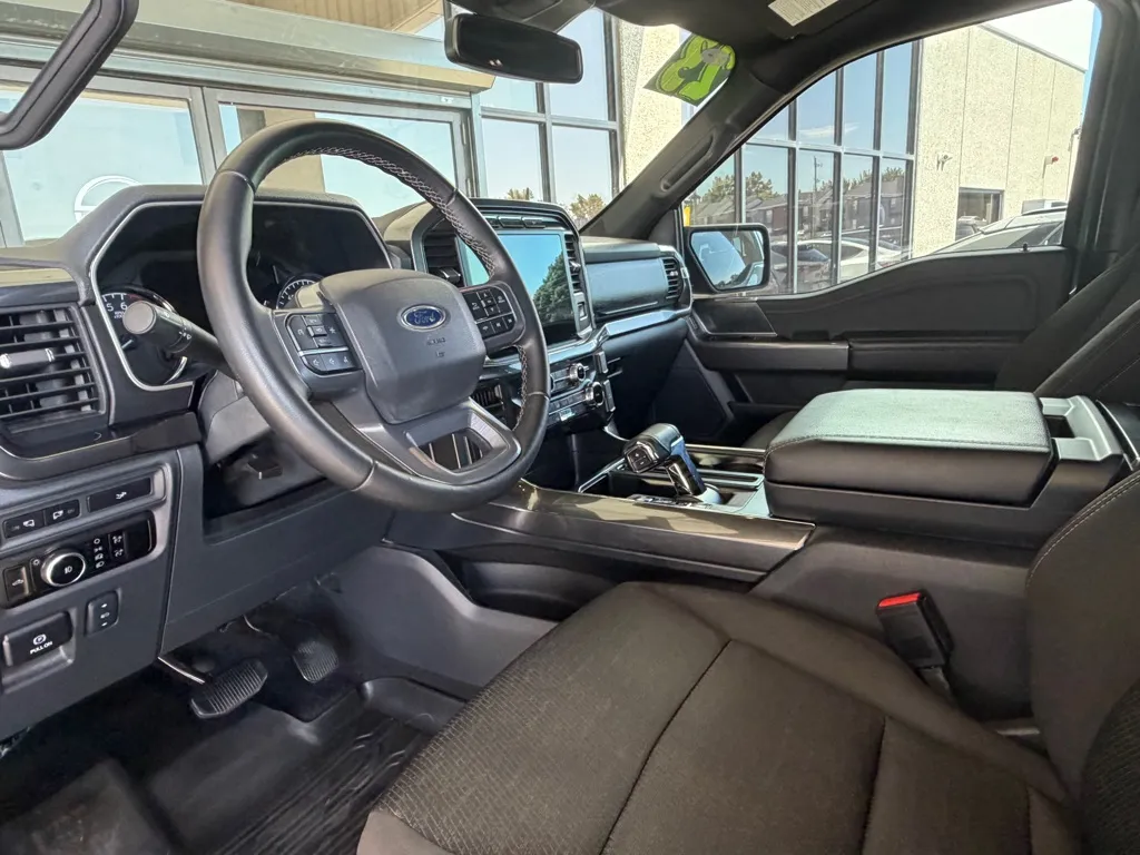 Ford F-150 photo 7