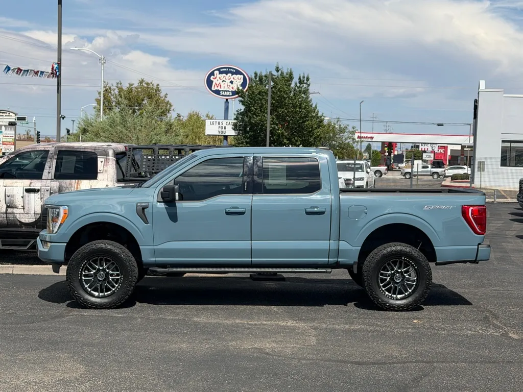 Ford F-150 photo 2