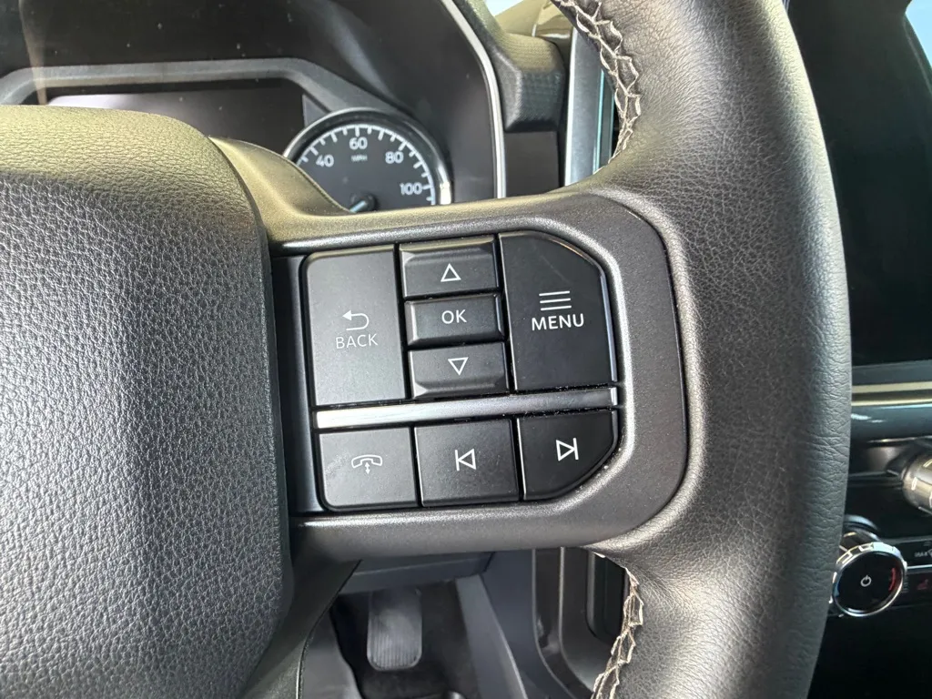 Ford F-150 photo 9