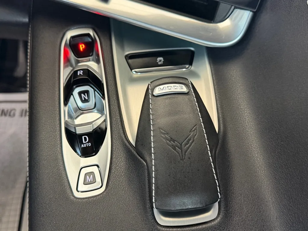 Chevrolet Corvette photo 11