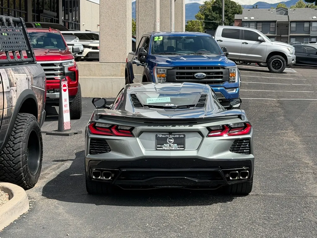 Chevrolet Corvette photo 31
