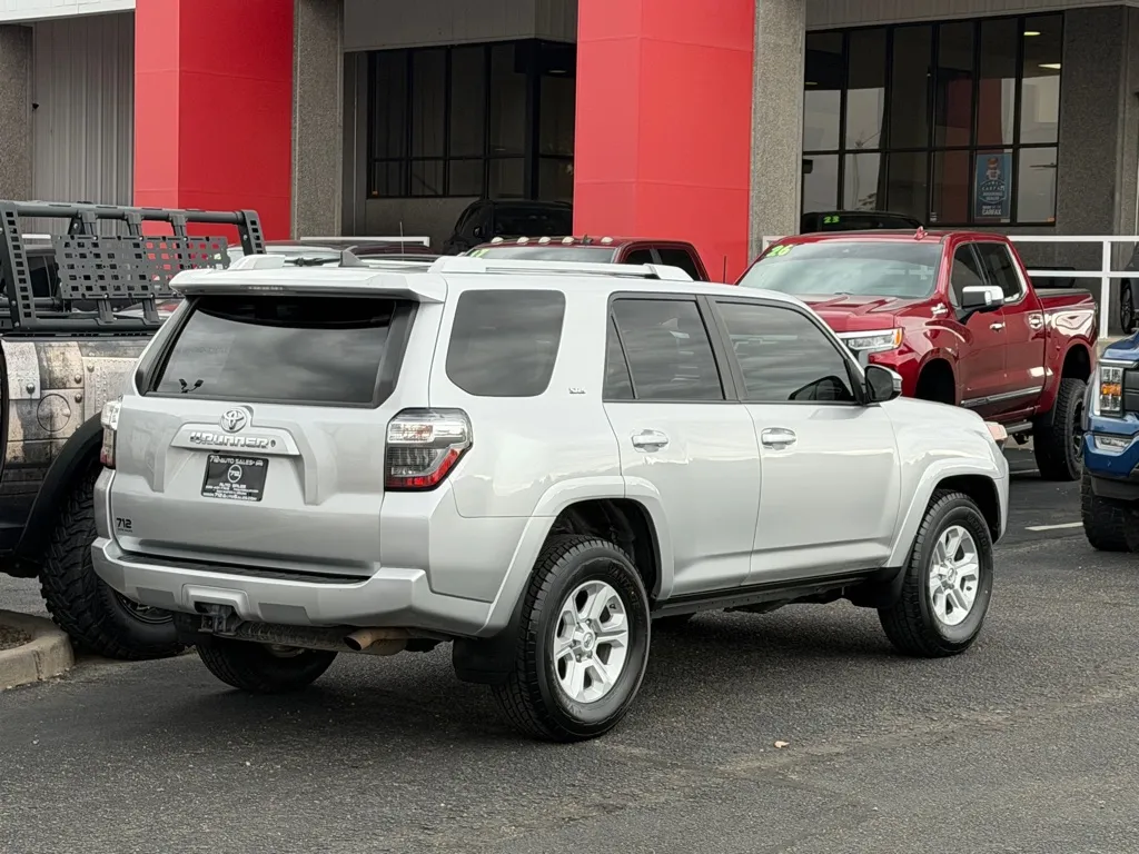 Toyota 4Runner photo 46