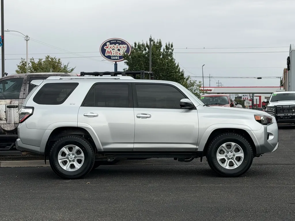 Toyota 4Runner photo 49