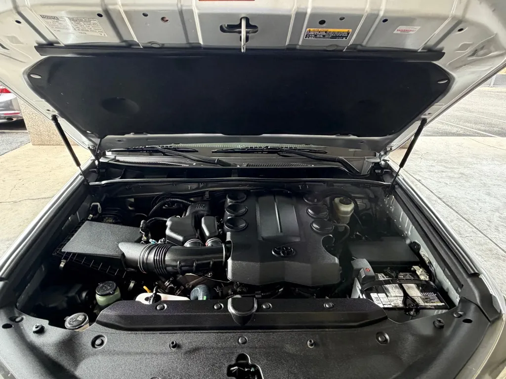 Toyota 4Runner photo 52