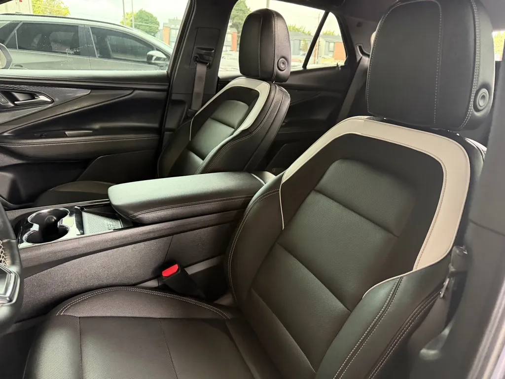 Chevrolet Blazer photo 8