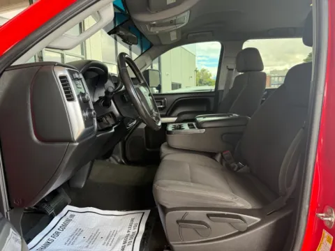 More photos of 2016 CHEVROLET SILVERADO 2500 HEAVY DUTY LT at 712 Auto Sales, NM