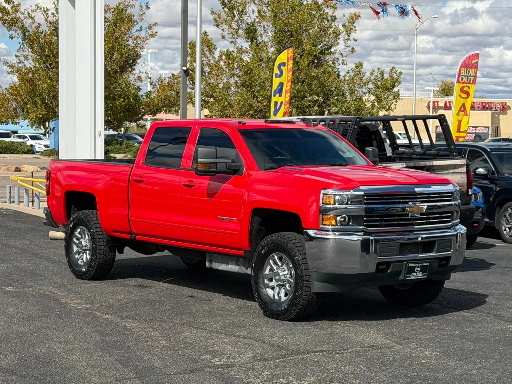 Chevrolet Silverado photo 44