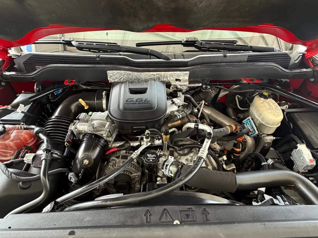Chevrolet Silverado photo 46