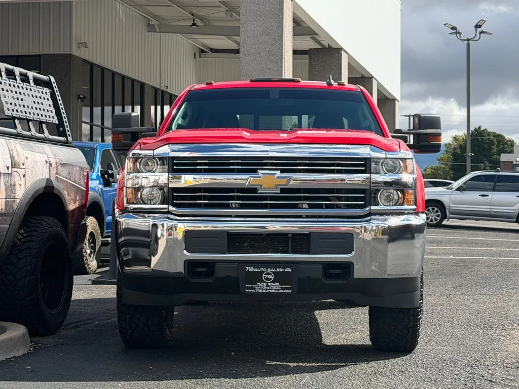 Chevrolet Silverado photo 31