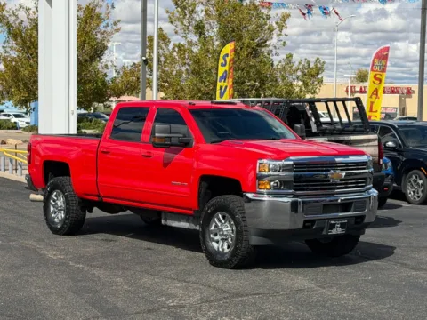More photos of 2016 CHEVROLET SILVERADO 2500 HEAVY DUTY LT at 712 Auto Sales, NM