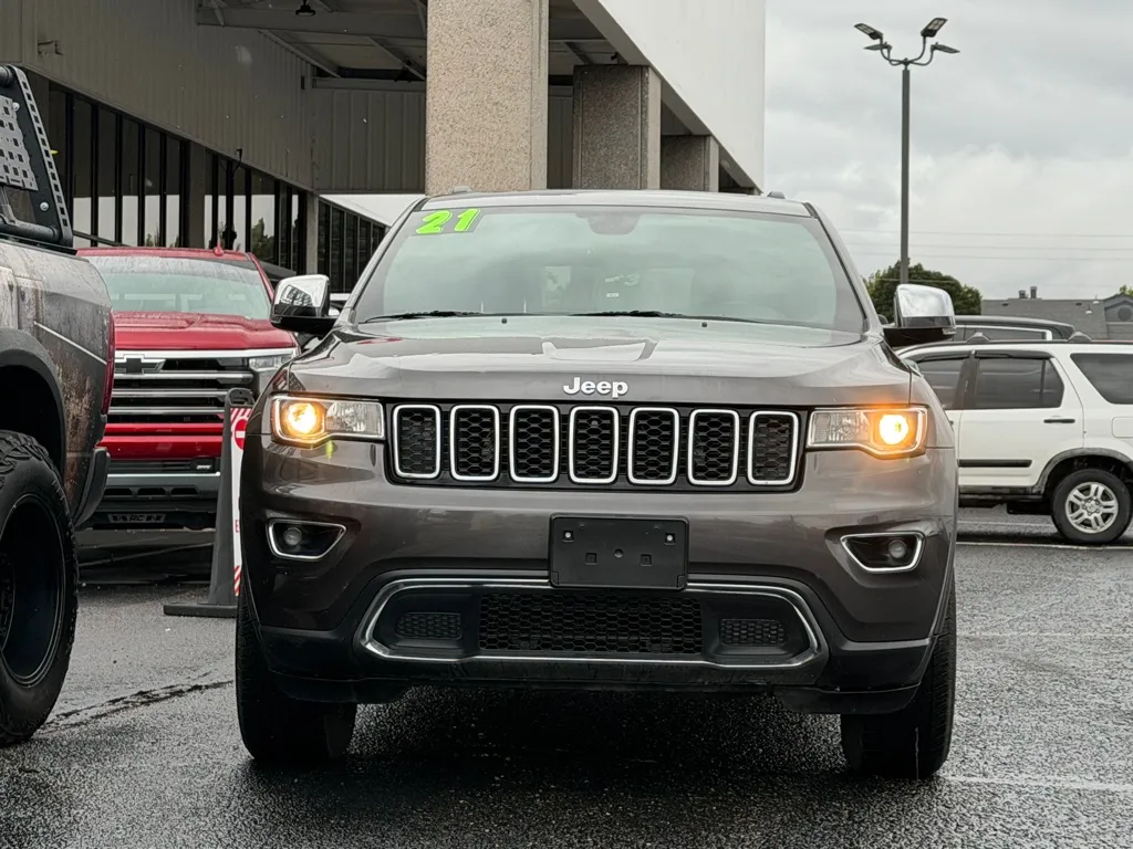 Jeep Grand Cherokee photo 37