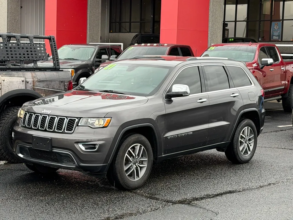 Jeep Grand Cherokee photo 38