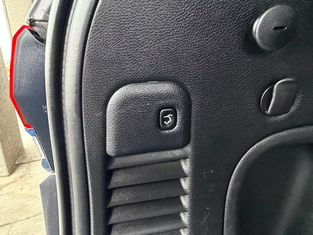 Jeep Grand Cherokee photo 27