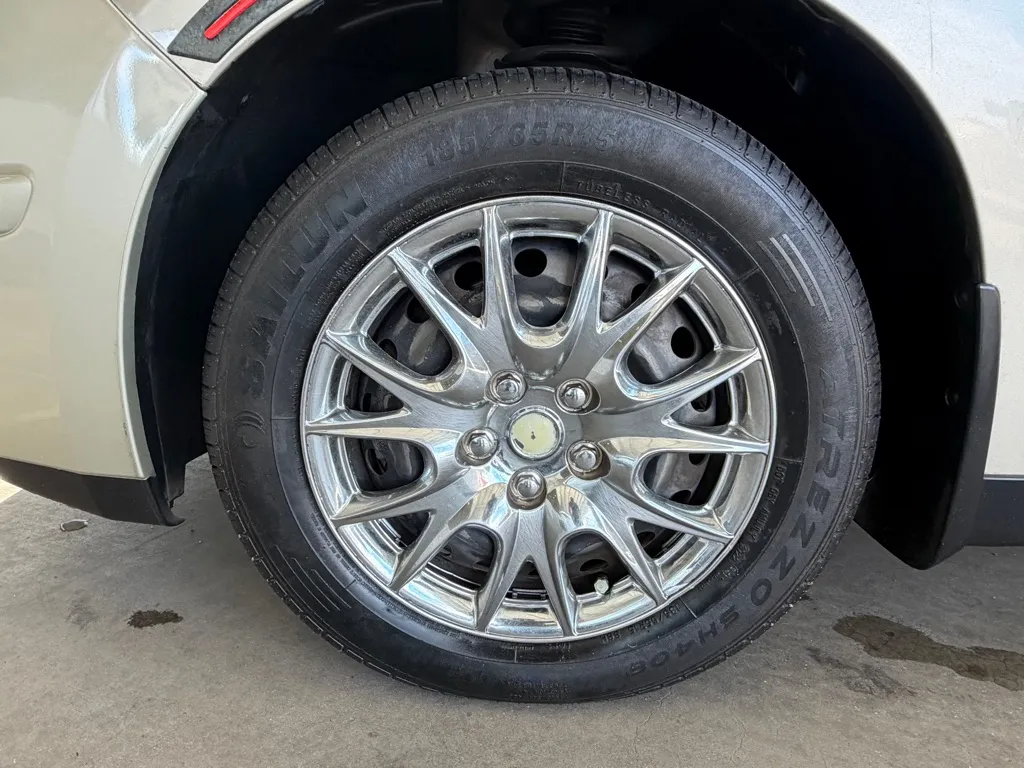 Nissan Versa photo 54