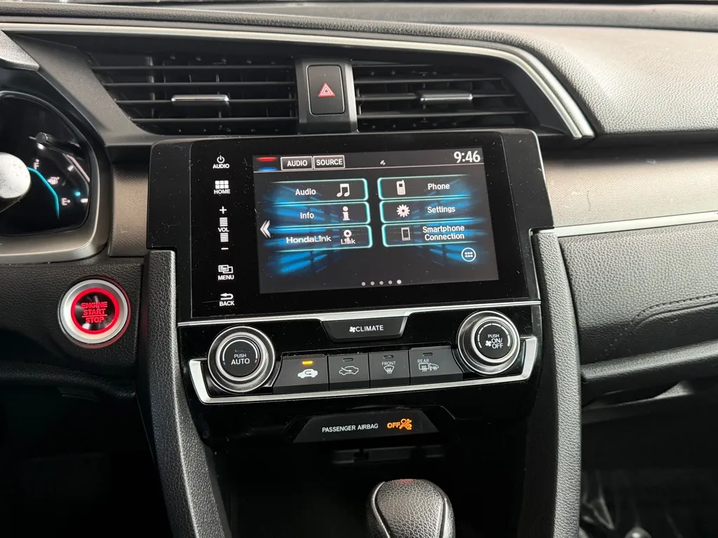 Honda Civic photo 12