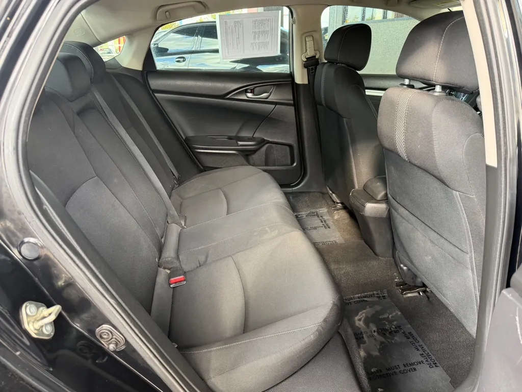 Honda Civic photo 26