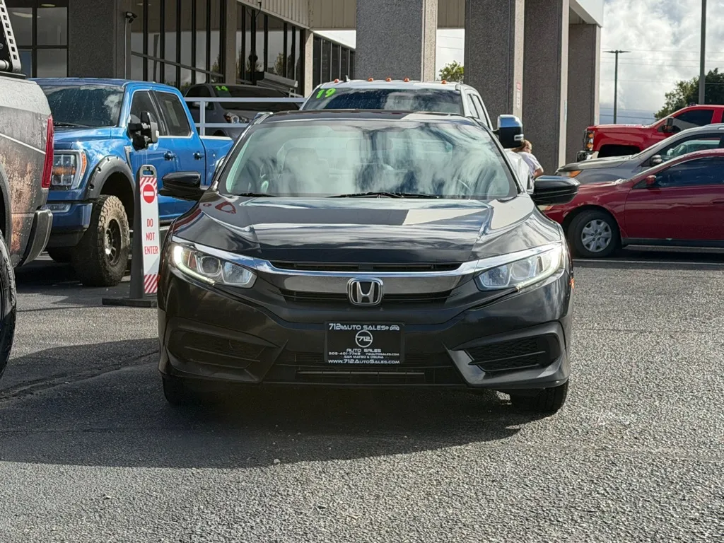 Honda Civic photo 35