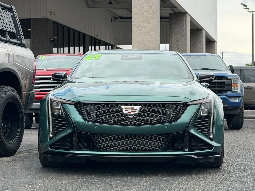 Cadillac Ct5-v photo 44