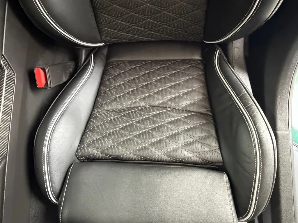 Cadillac Ct5-v photo 9