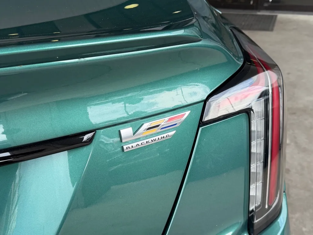 Cadillac Ct5-v photo 67