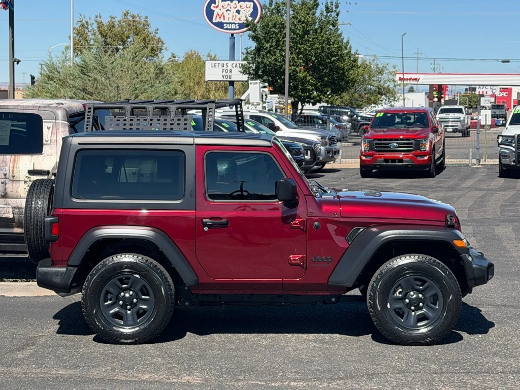 Jeep Wrangler photo 40