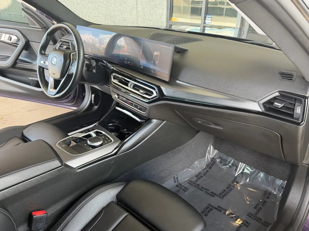 BMW 230i photo 30