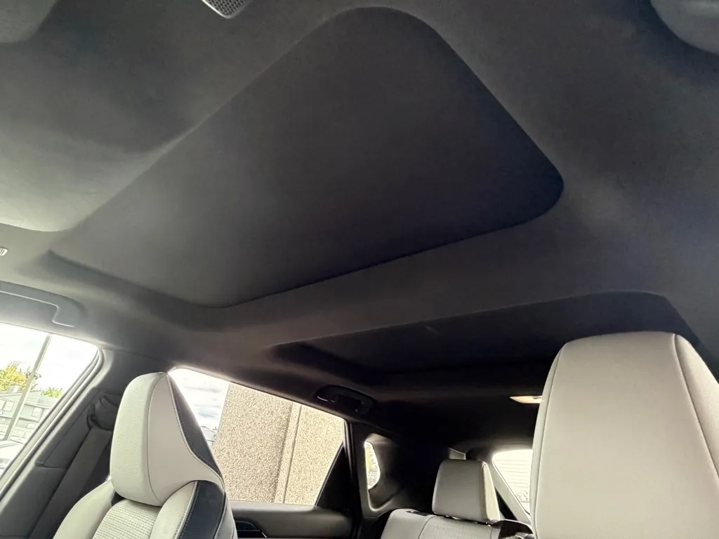 Subaru Solterra photo 21