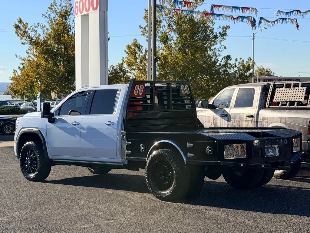 GMC Sierra photo 15