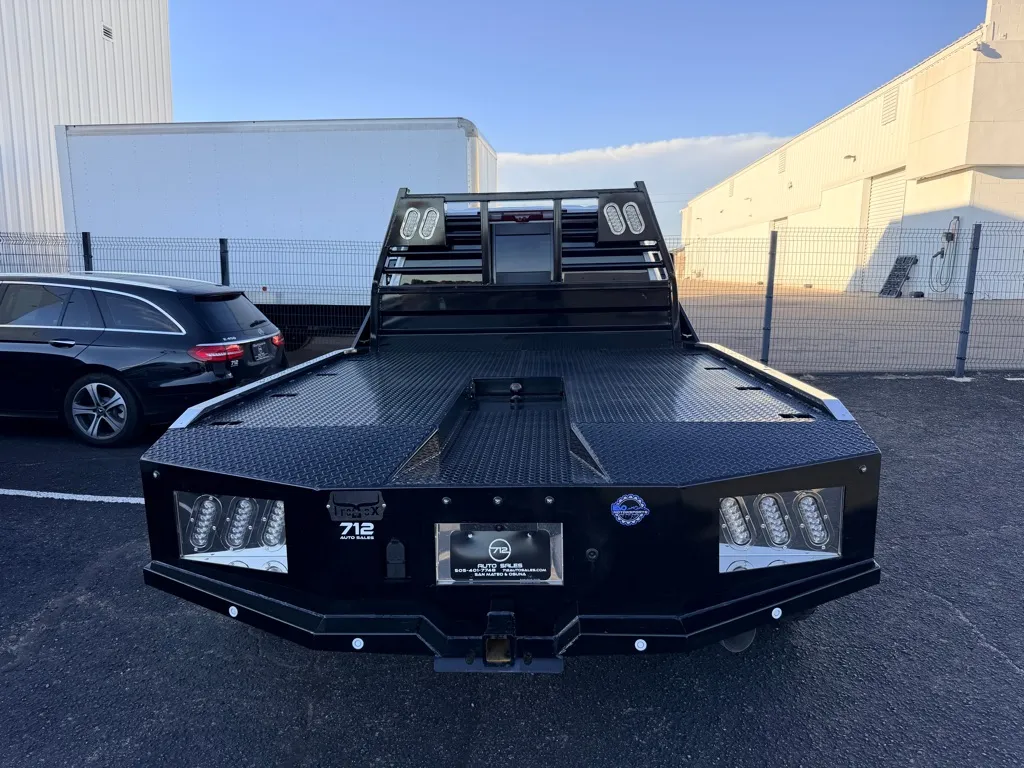 GMC Sierra photo 36