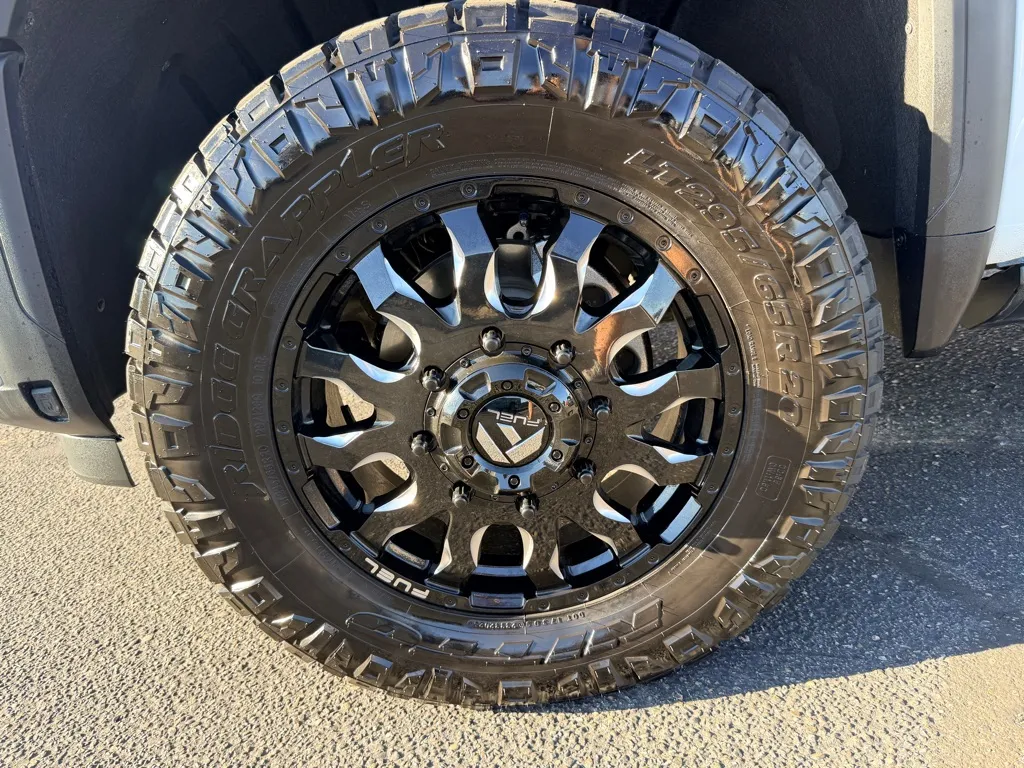 GMC Sierra photo 70
