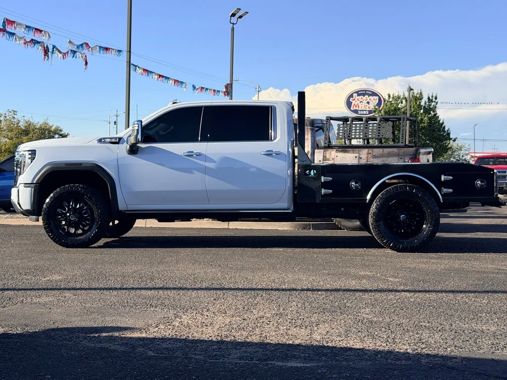 GMC Sierra photo 14