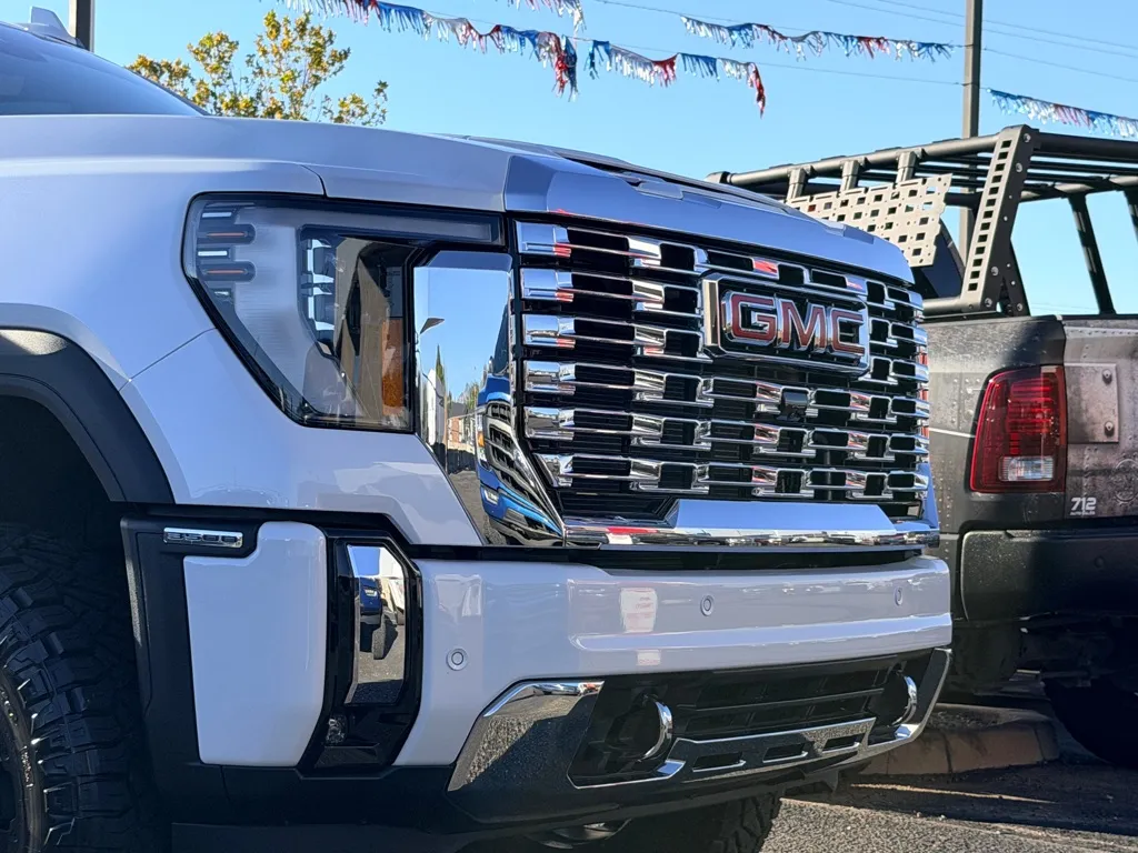 GMC Sierra photo 33