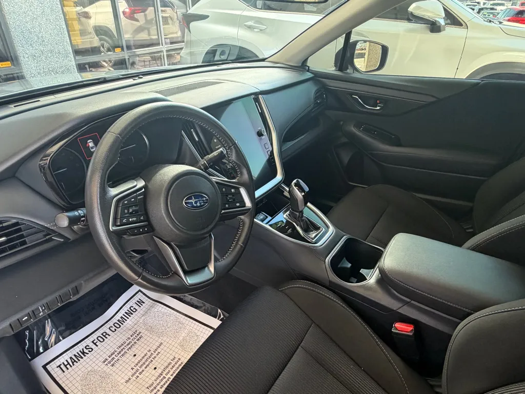 Subaru Legacy photo 7